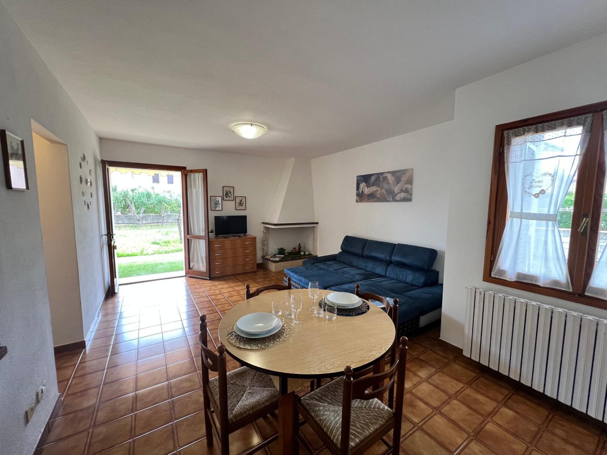 Private Apartment With Garden Cannigione Exterior photo